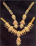 Code KJWWNK 7507Gold 22 ktWeight 75 gms, click here to see large picture.
